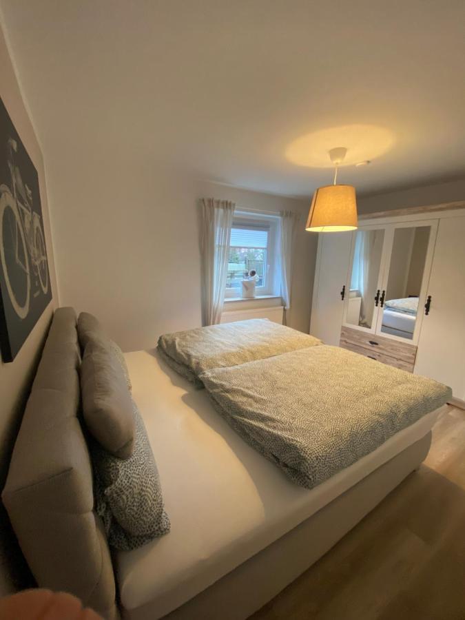 לאנגלסהיים Ferienwohnung „Maya“ מראה חיצוני תמונה
